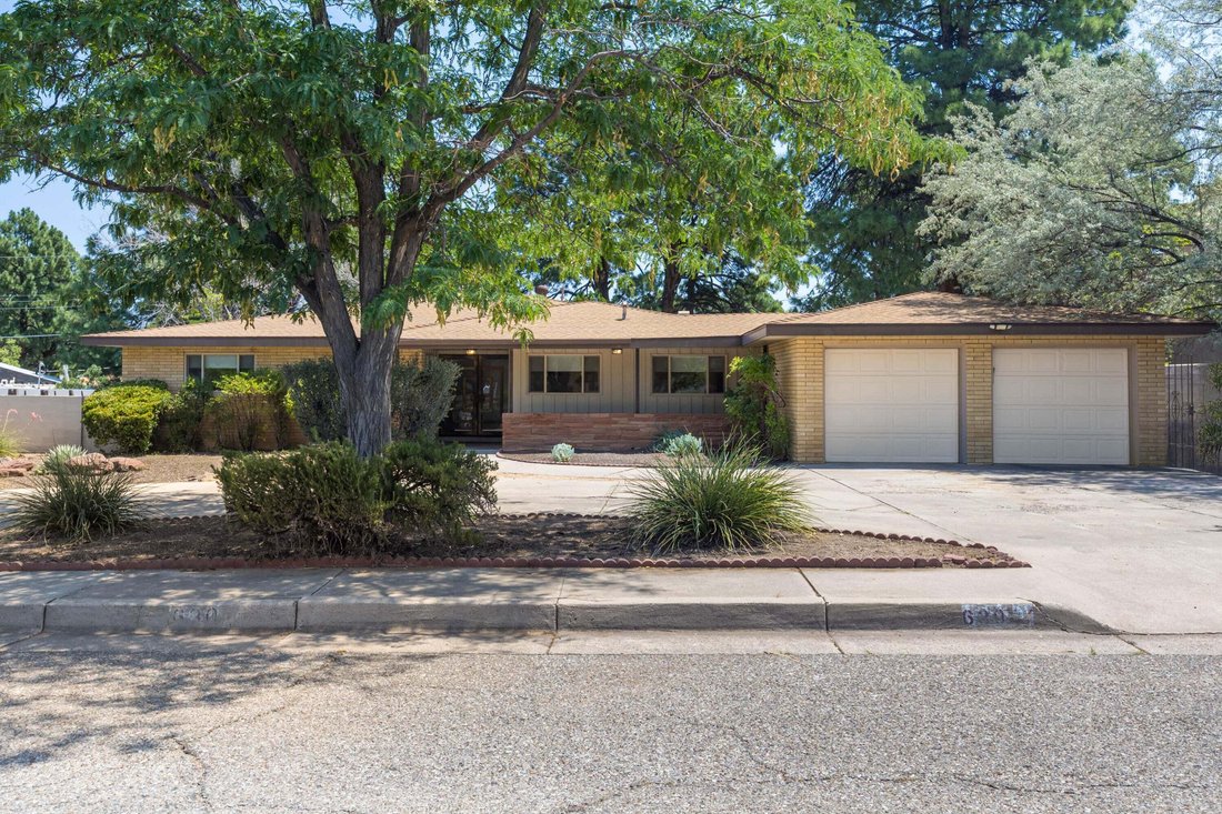 House in Albuquerque, New Mexico, United States 1 - 18611537