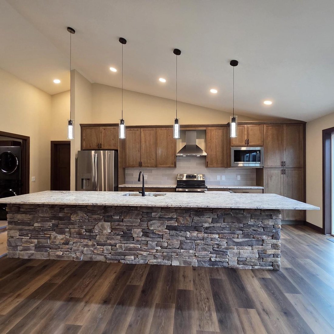 House in Cottage Grove, Wisconsin, United States 5 - 18609098
