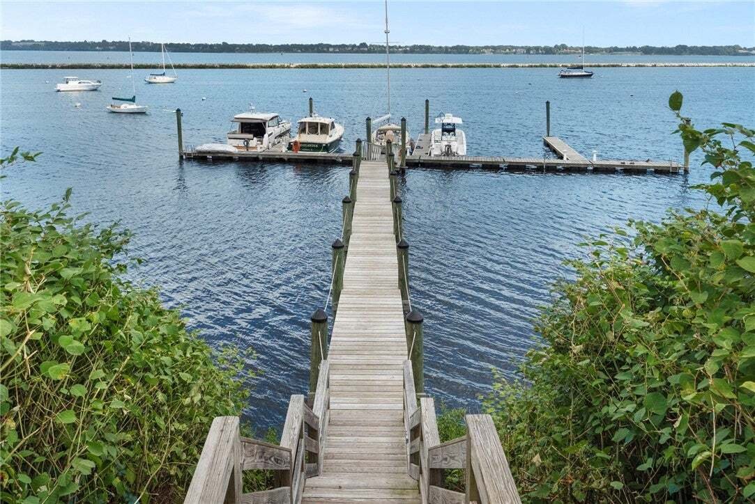 Condo in Warwick, Rhode Island, United States 1 - 18611830
