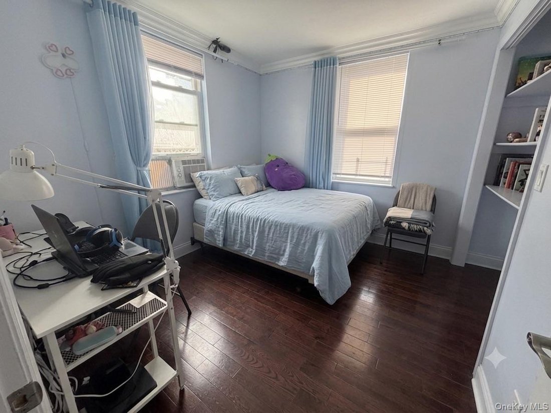 House in New York, New York, United States 3 - 18612286