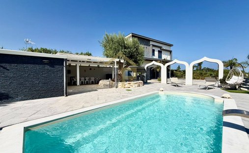Villa in Partinico, Sicily, Italy 1