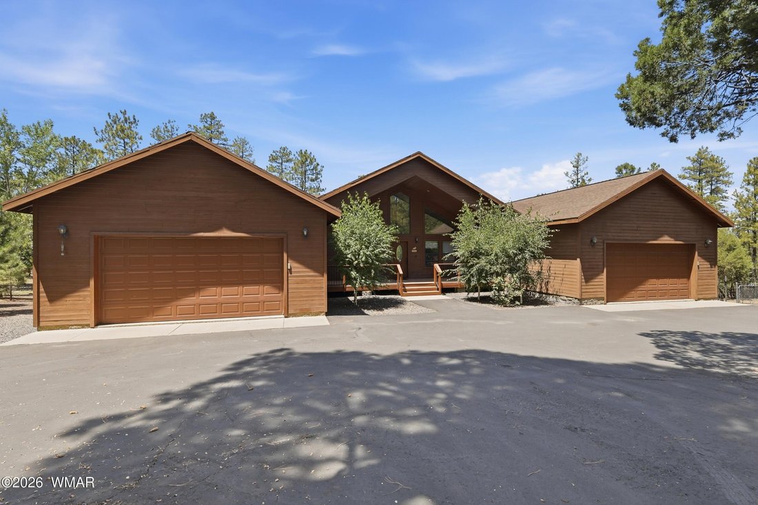 Pinetop-Lakeside, Arizona, United States 2 - 18611528