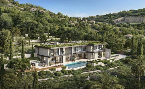 Land in Èze, Provence-Alpes-Côte d'Azur, France 1