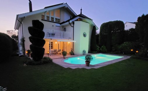 Villa in Bottmingen, Basel-Landschaft, Switzerland 1