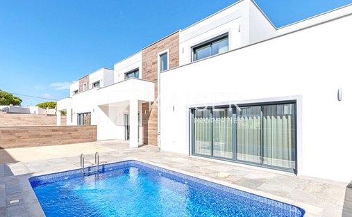 Maison de ville à Olhos de Agua, Algarve, Portugal 1