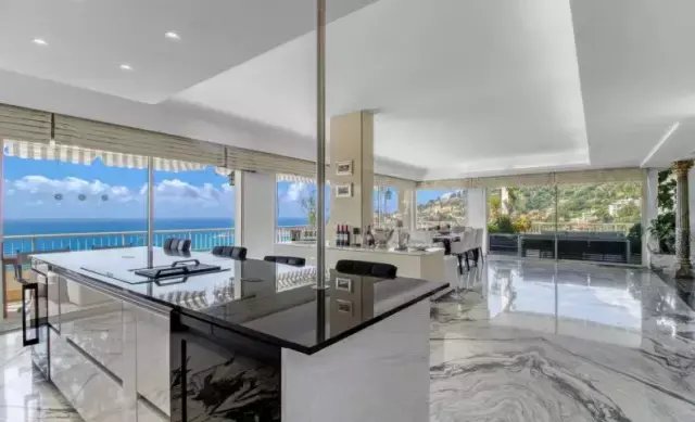 Apartment in Menton, Provence-Alpes-Côte d'Azur, France 5 - 15689872