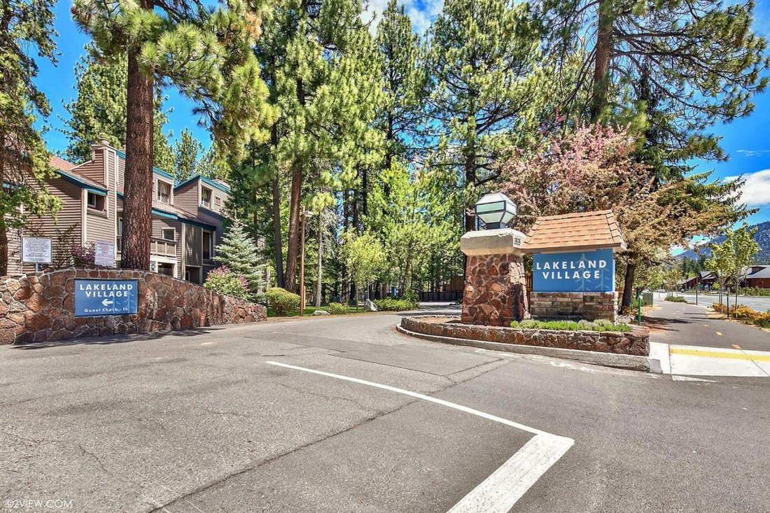 Maison de ville à South Lake Tahoe, Californie, États-Unis 2 - 18613054