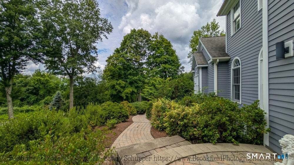 House in Newtown, Connecticut, United States 4 - 18611905