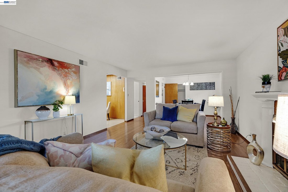 House in Newark, California, United States 4 - 18610015
