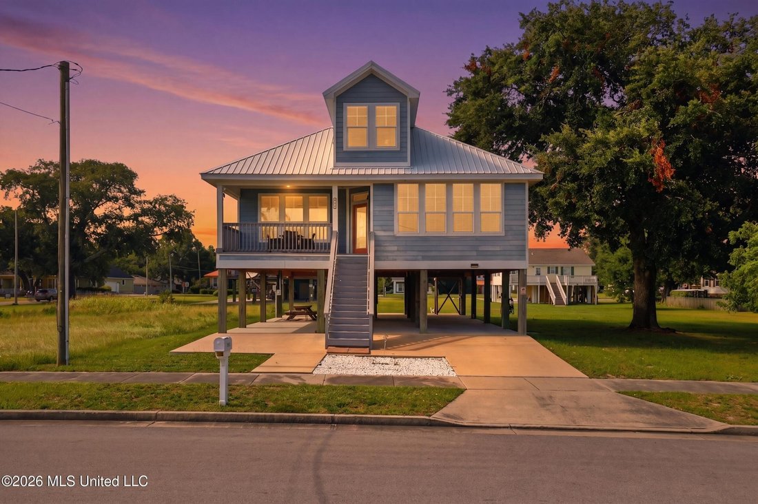 House in Gulfport, Mississippi, United States 1 - 18611320