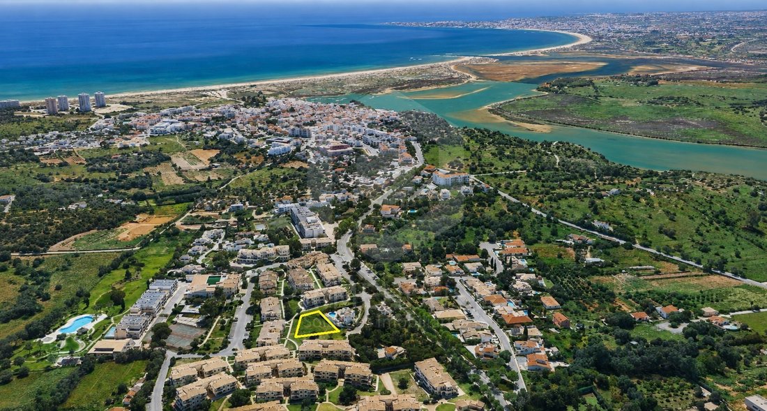 Land in Portimao, Algarve, Portugal 1 - 18610715