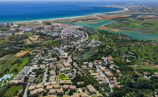 Land in Portimão, Algarve, Portugal 1