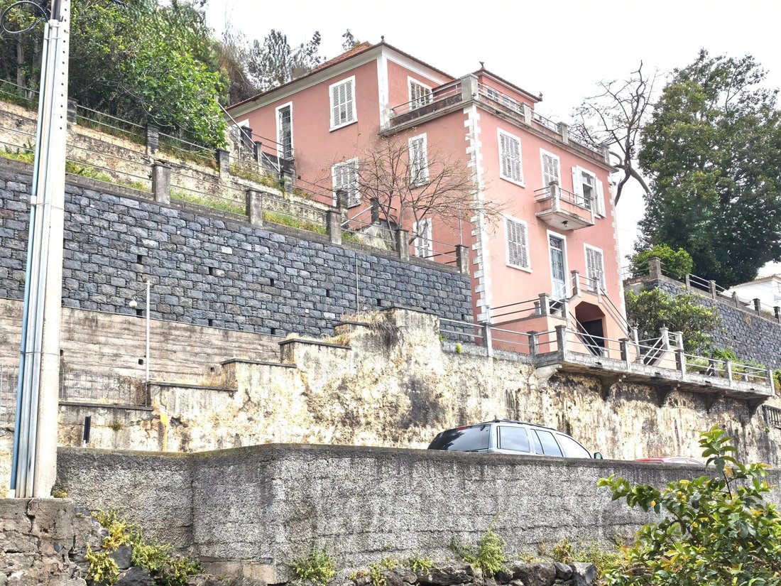 Estate in Monte, Madeira, Portugal 1 - 18611083