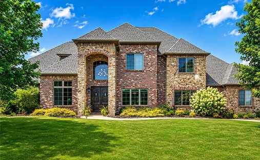 House in Cave Springs, Arkansas, United States 1