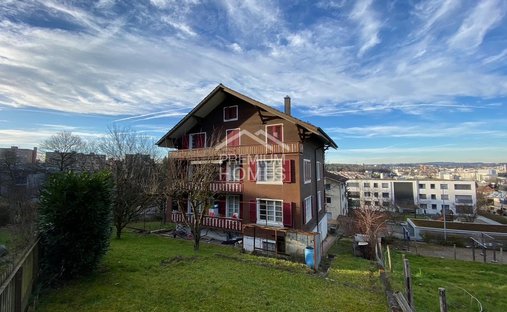 House in Lucerne, Lucerne, Switzerland 1
