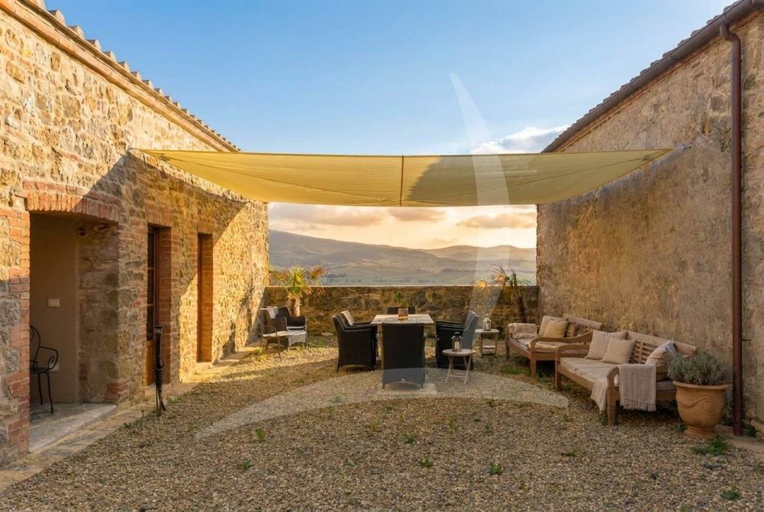 Pienza, Tuscany, Italy 5 - 18613600