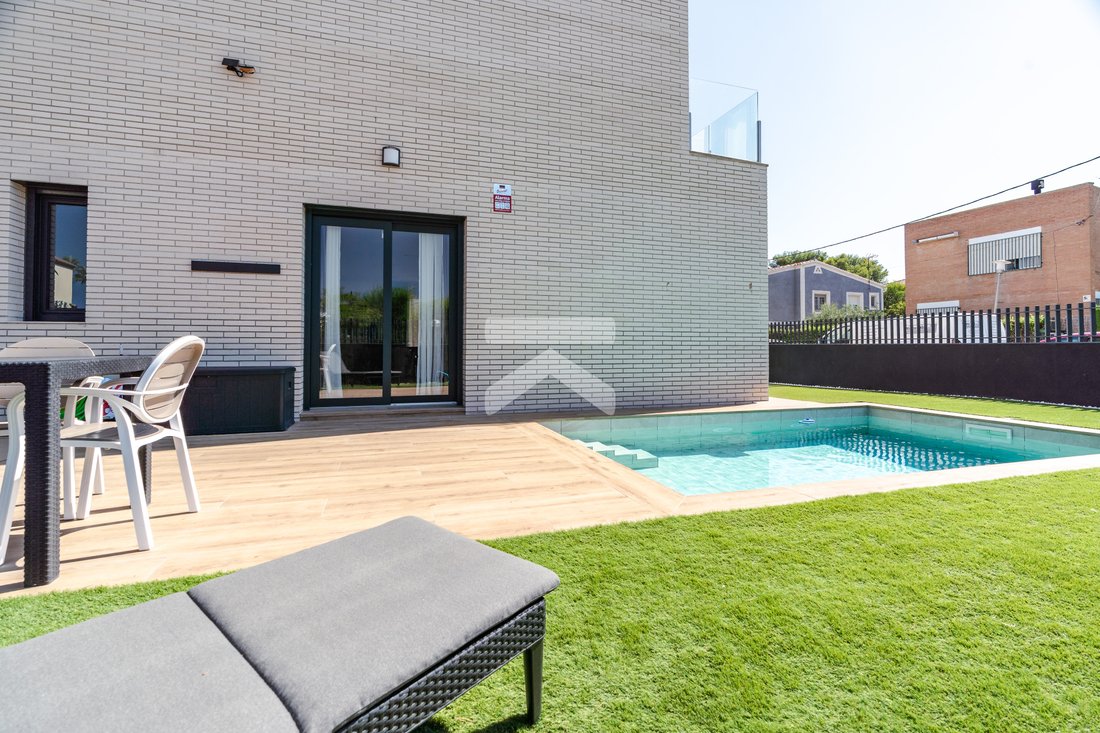 Chalet in Cambrils, Catalonia, Spain 2 - 18610479