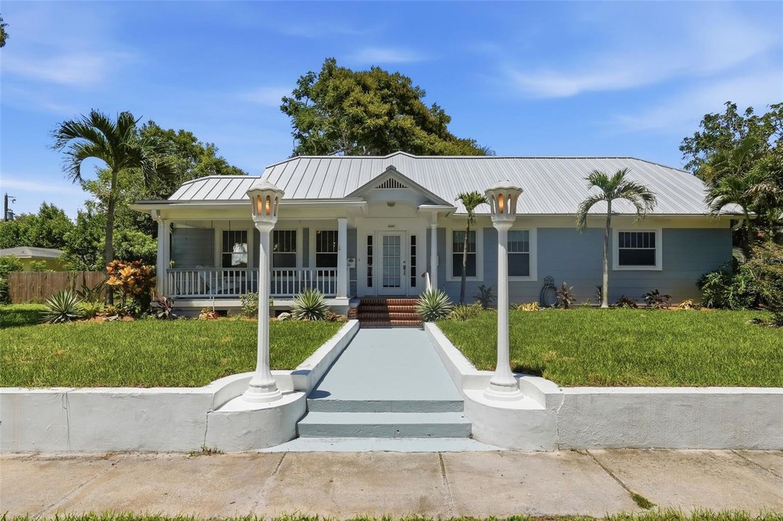 House in St. Petersburg, Florida, United States 1 - 18612563