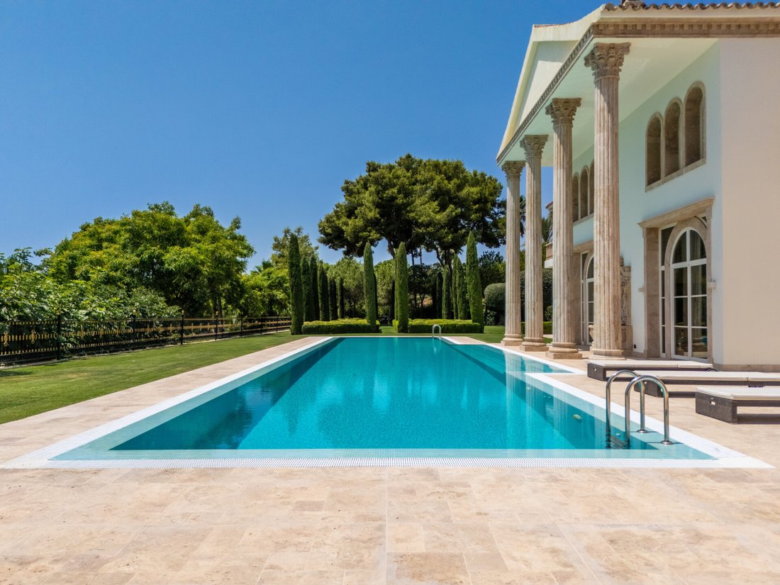 Villa in Sierra Blanca, Marbella, Spain 2 - 18610459