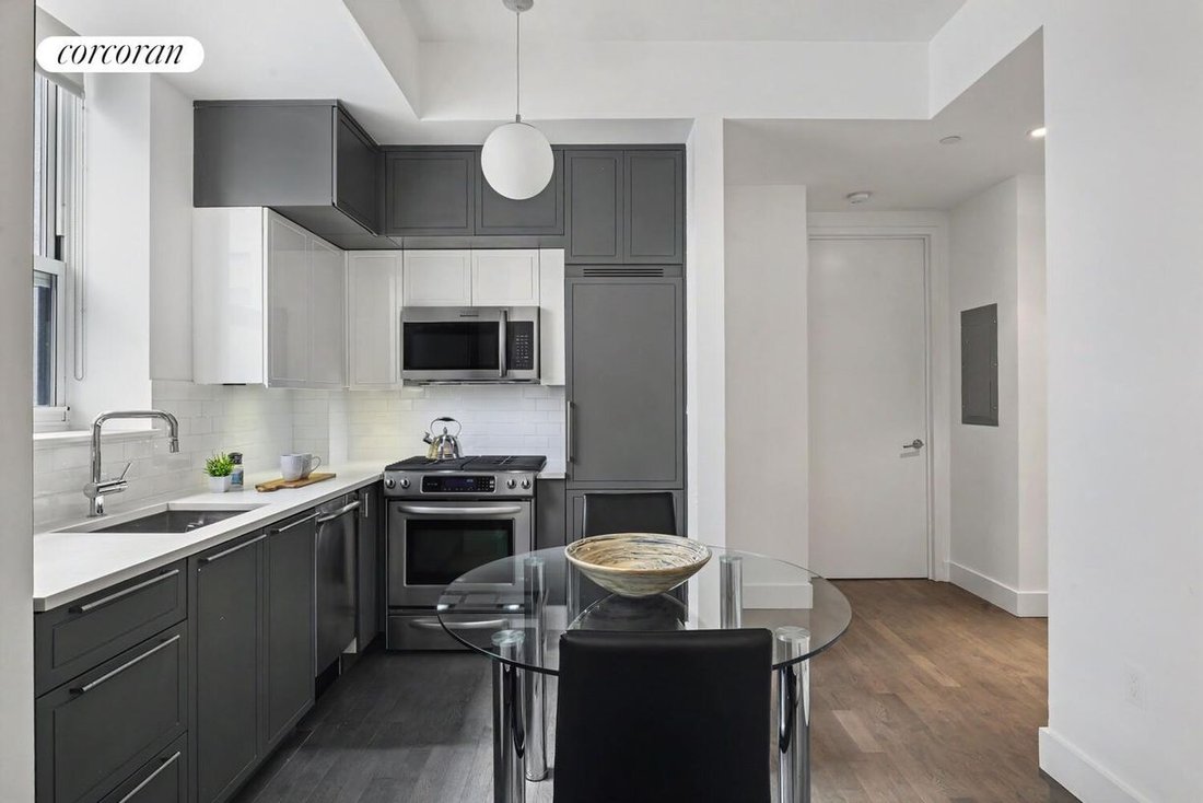 Condo in New York, New York, United States 1 - 16911072