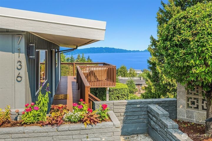 House in Tukwila, Washington, United States 1 - 18614989