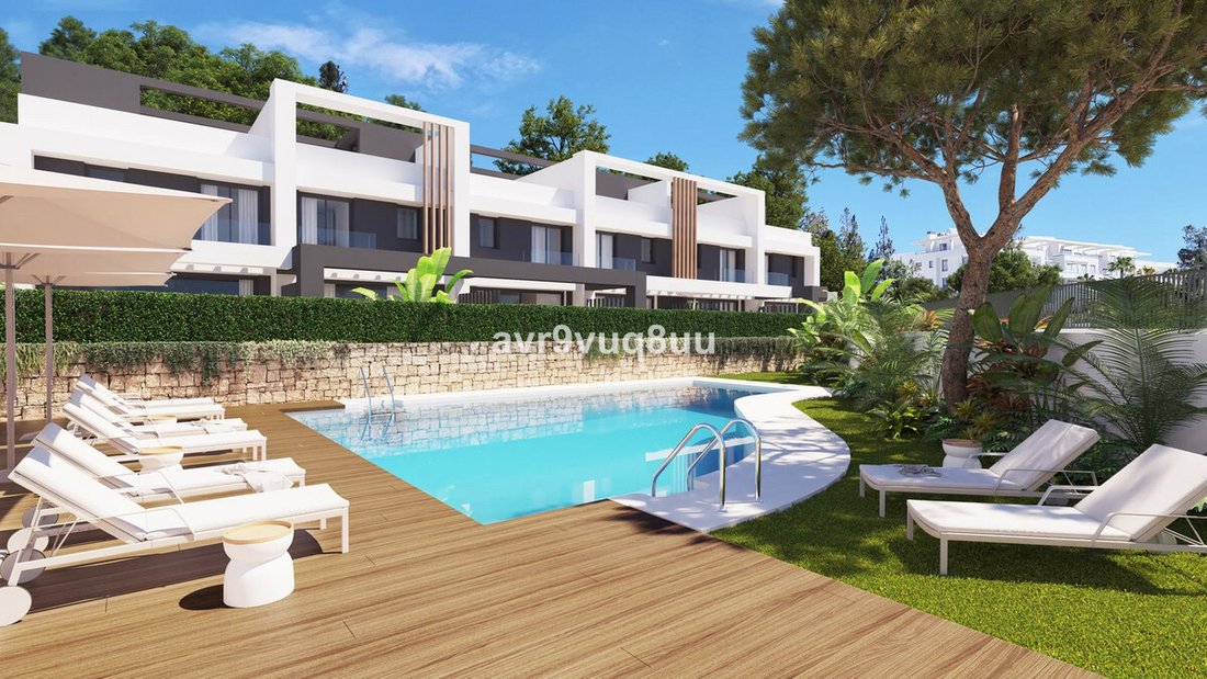 Townhouse in Estepona, Andalusia, Spain 1 - 17068217
