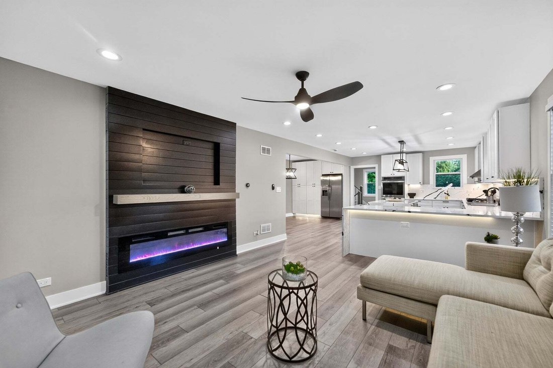 House in Villa Park, Illinois, United States 4 - 18609648