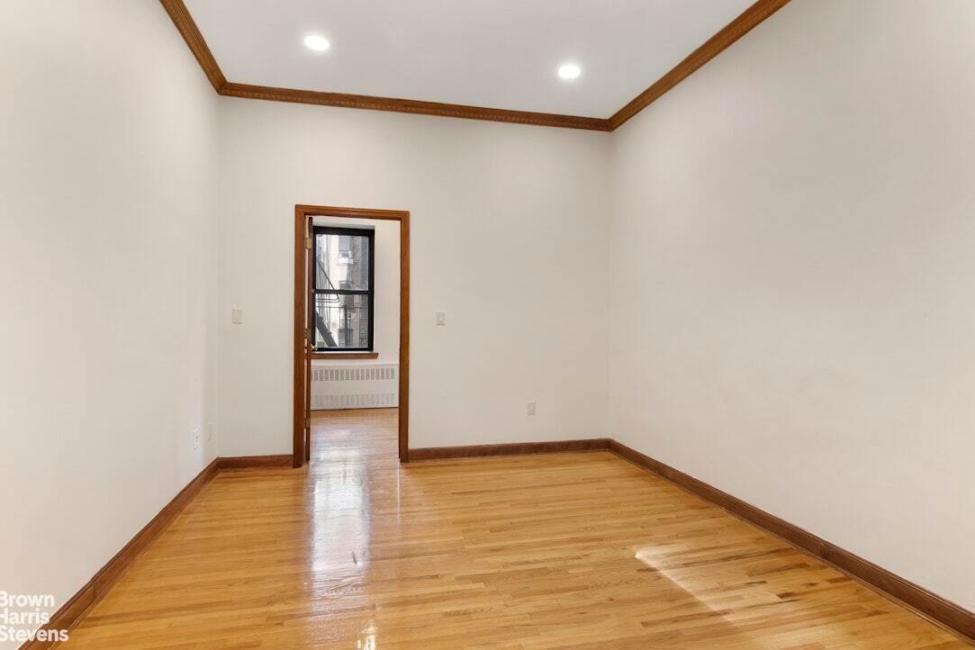 Co Op in New York, New York, United States 3 - 18095983