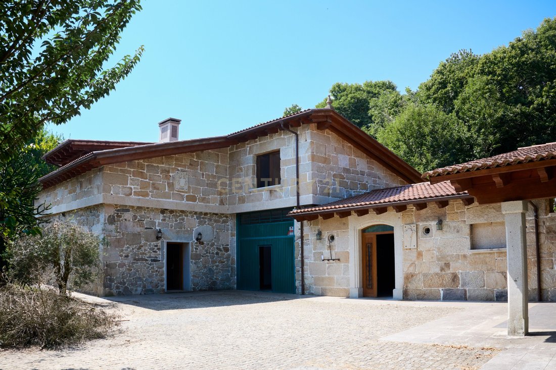 Villa in Panton, Galicia, Spain 1 - 18613653