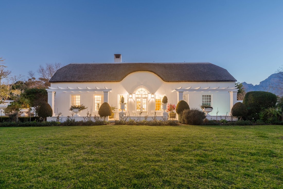 House in Franschhoek, Western Cape, South Africa 1 - 18613742