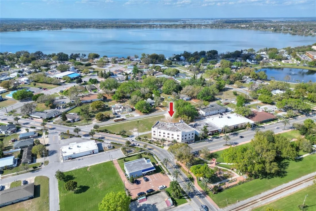 Auburndale, Florida, United States 3 - 18611326