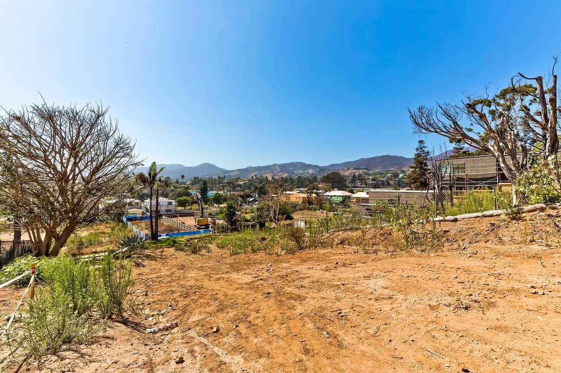 Land in Los Angeles, California, United States 4 - 18615017