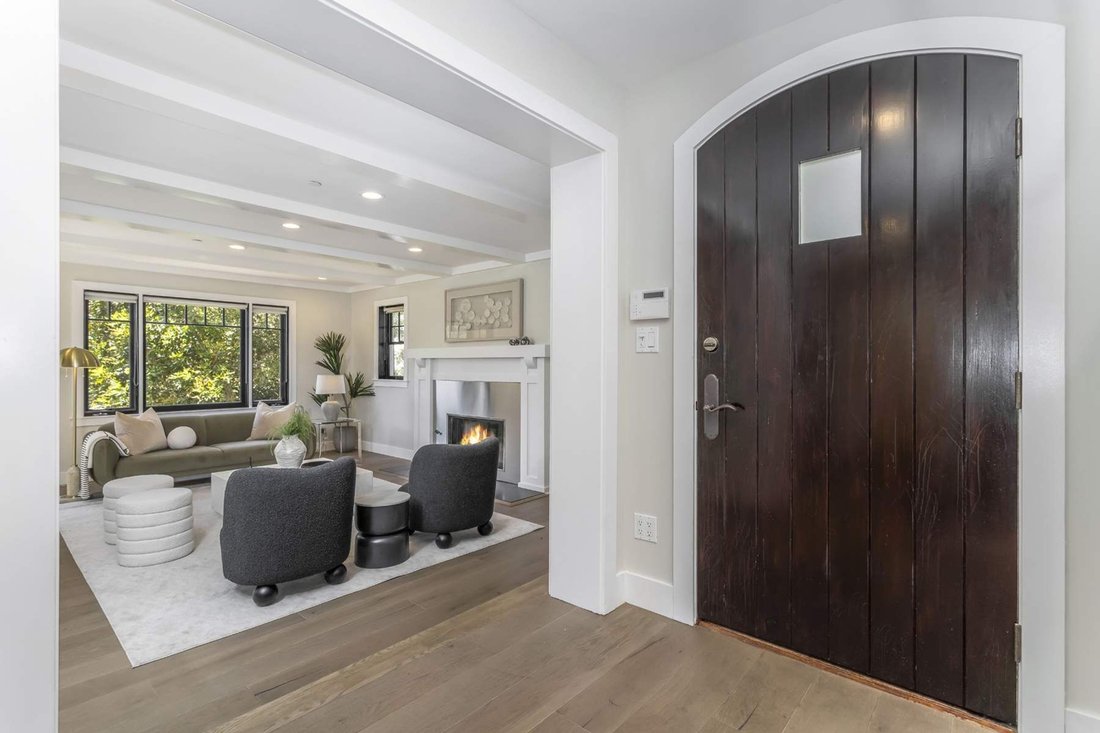 House in Los Angeles, California, United States 4 - 18611023