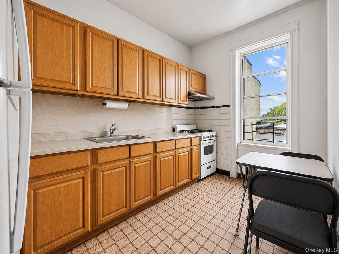 House in New York, New York, United States 5 - 18609294