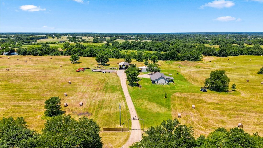 House in Ben Franklin, Texas, United States 2 - 18611399