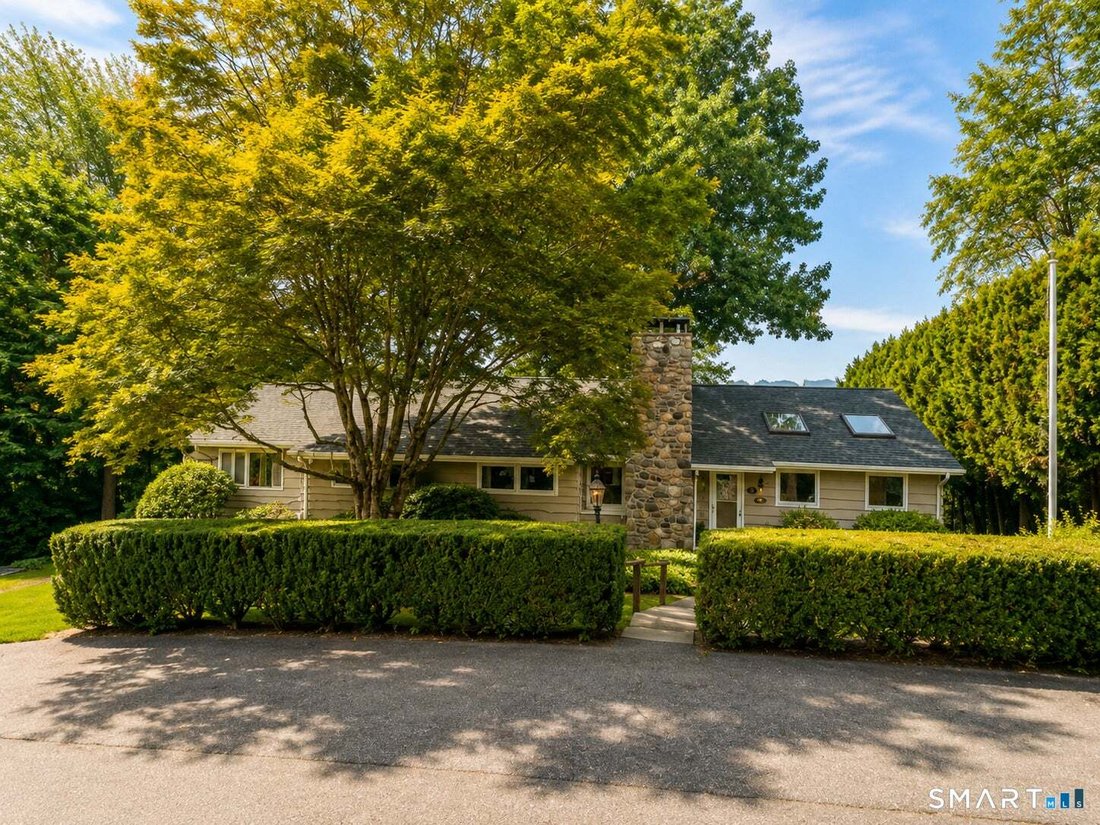 House in Brookfield, Connecticut, United States 4 - 18615396
