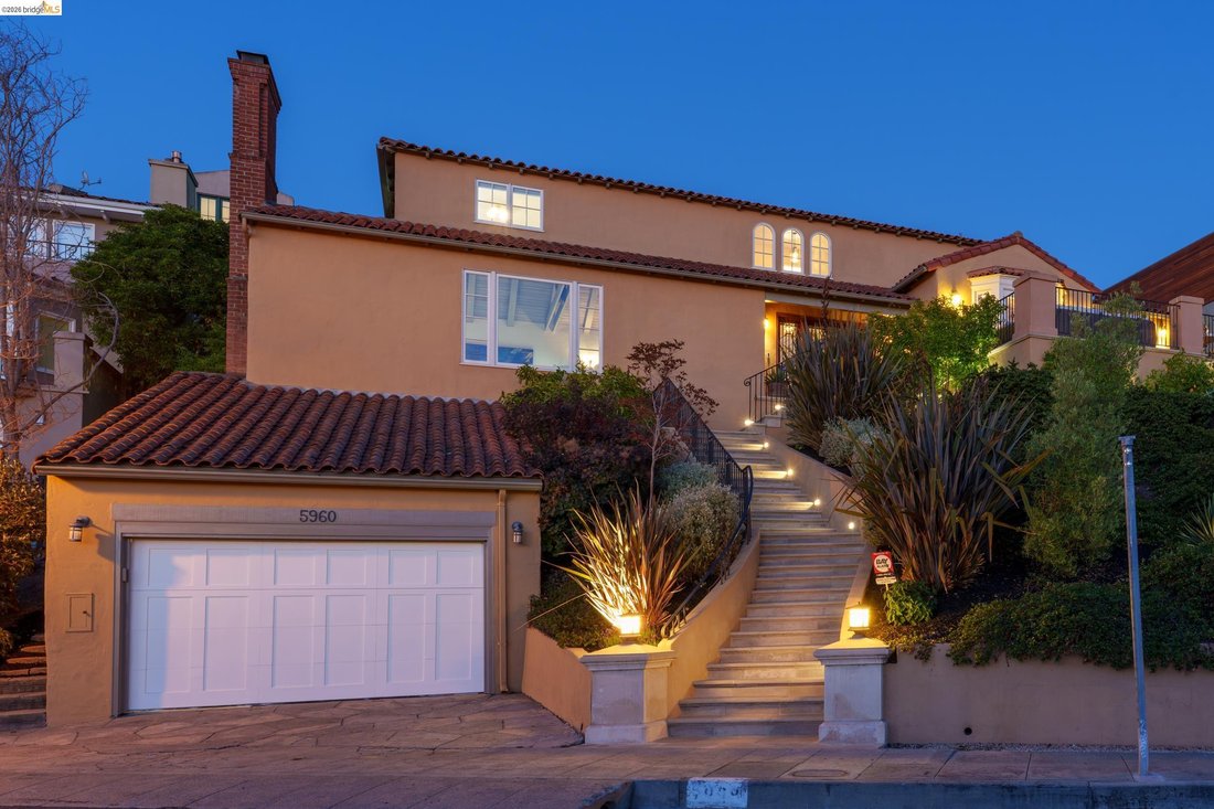 House in Oakland, California, United States 4 - 18614718