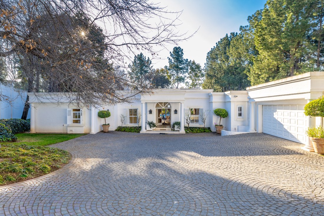House in Sandton, Gauteng, South Africa 4 - 18611340