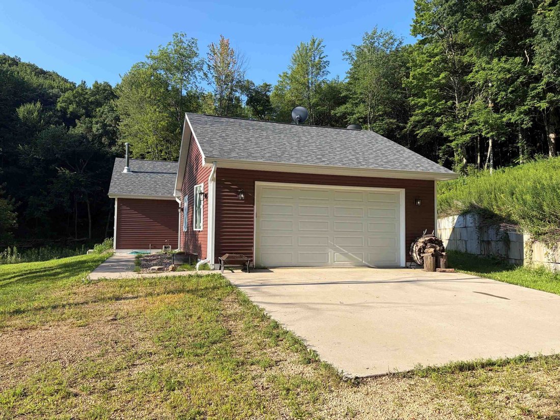 House in Sparta, Wisconsin, United States 4 - 18609547