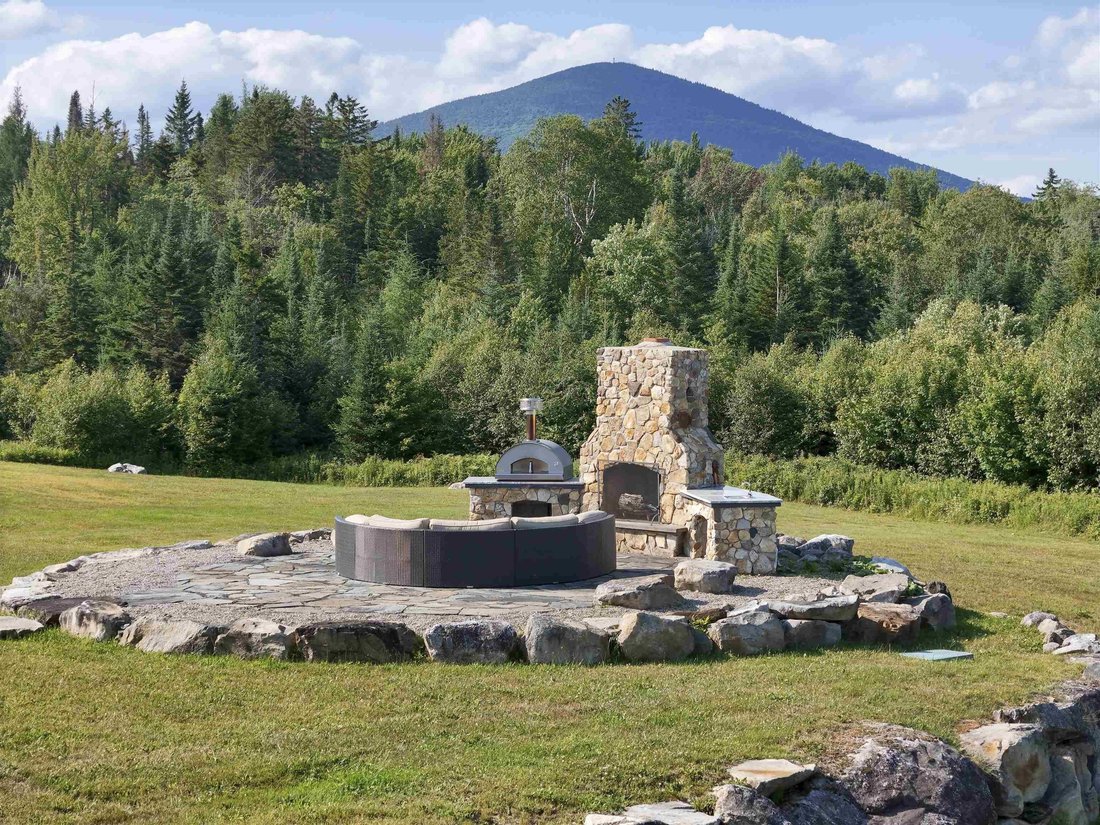 Newark, Vermont, United States 4 - 18611263