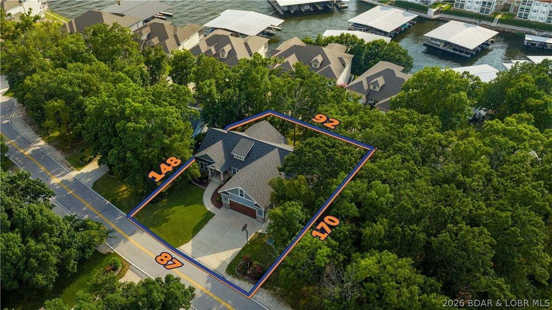 House in Lake Ozark, Missouri, United States 2 - 18611758