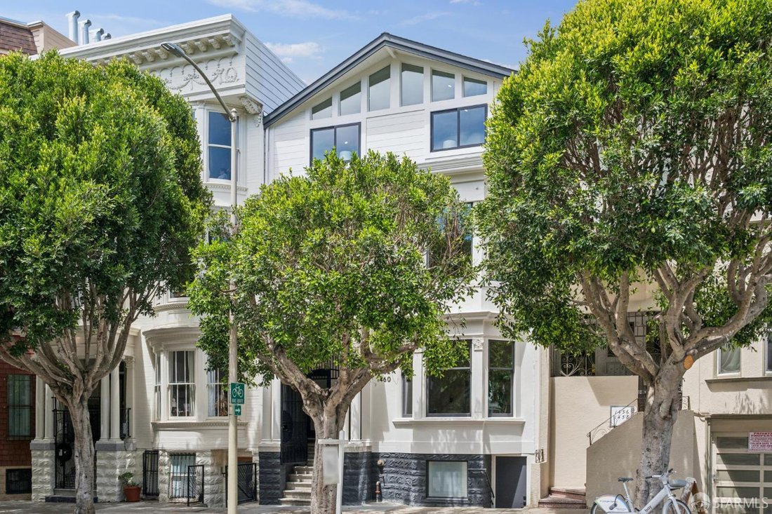 San Francisco, California, United States 2 - 18599628
