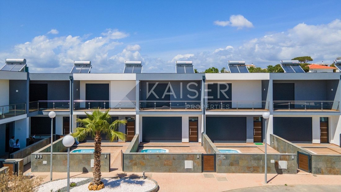 Townhouse in Olhos de Agua, Algarve, Portugal 4 - 12454498
