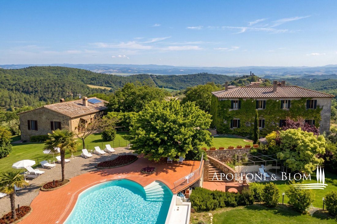 Villa in Murlo, Tuscany, Italy 1 - 12365029