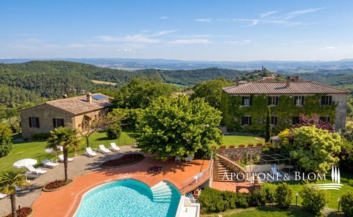 Villa in Murlo, Tuscany, Italy 1