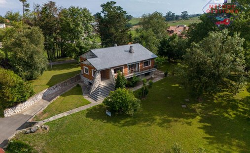 House in Suances, Cantabria, Spain 1