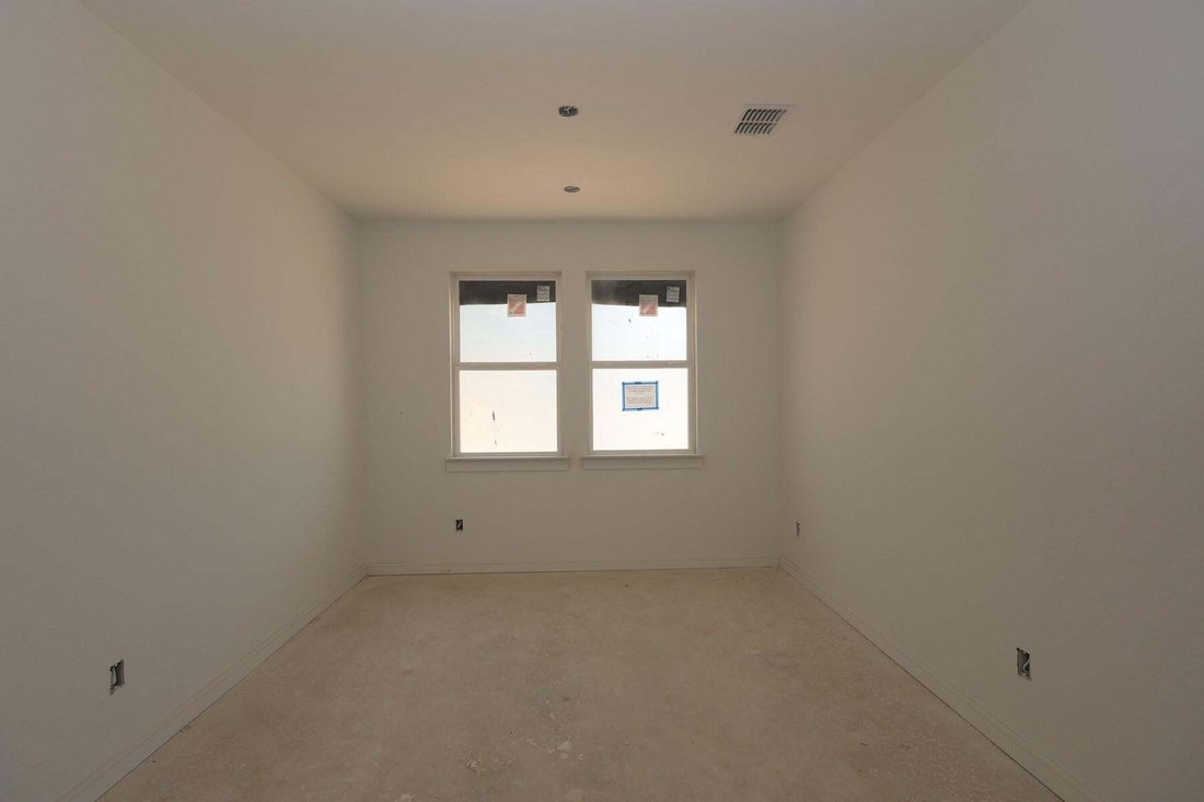 House in Conroe, Texas, United States 5 - 18456090