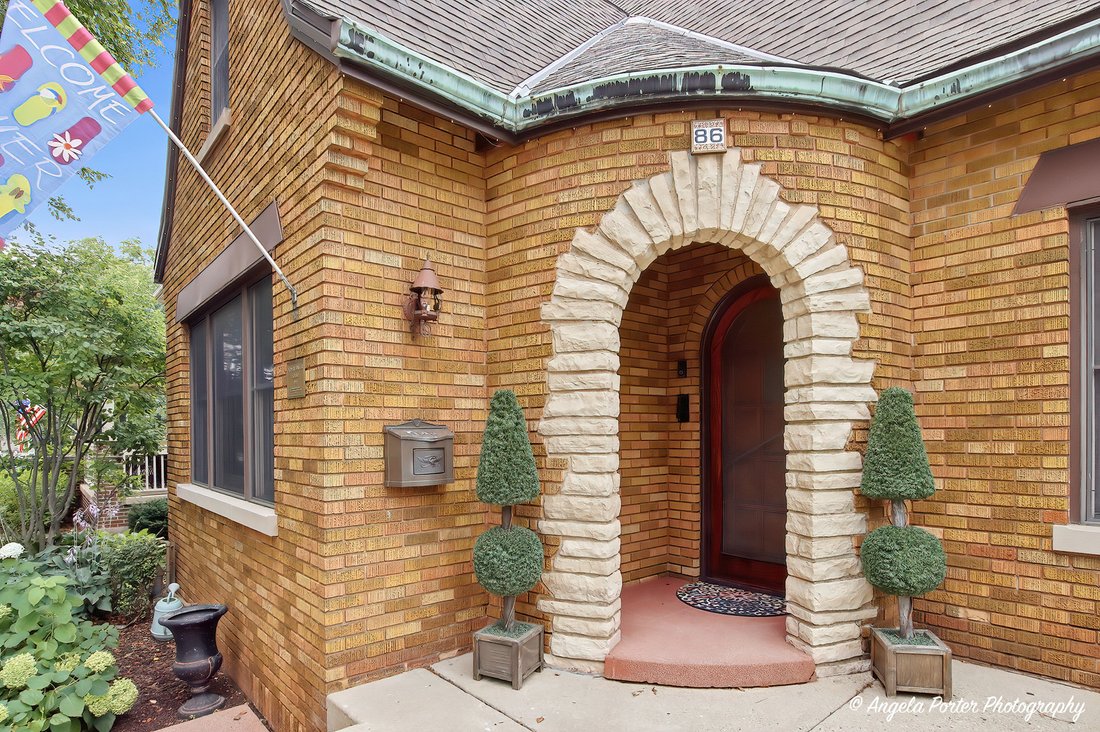 House in Village of Lakewood, Illinois, United States 3 - 18611110