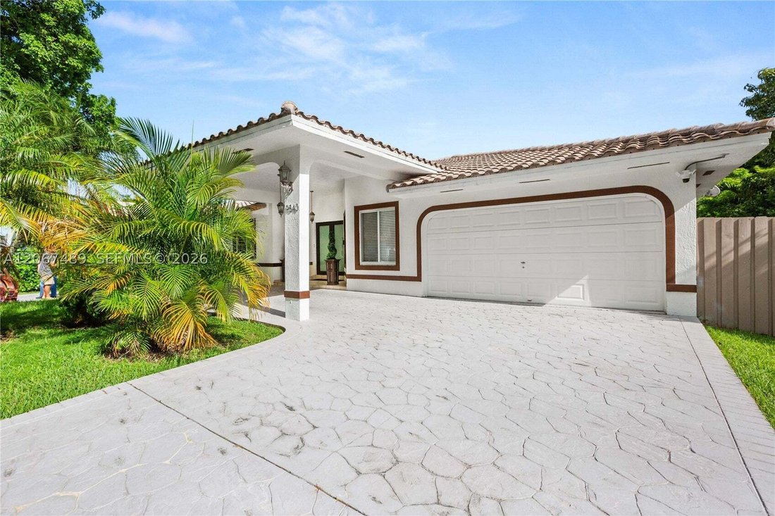 House in Doral, Florida, United States 2 - 18612510