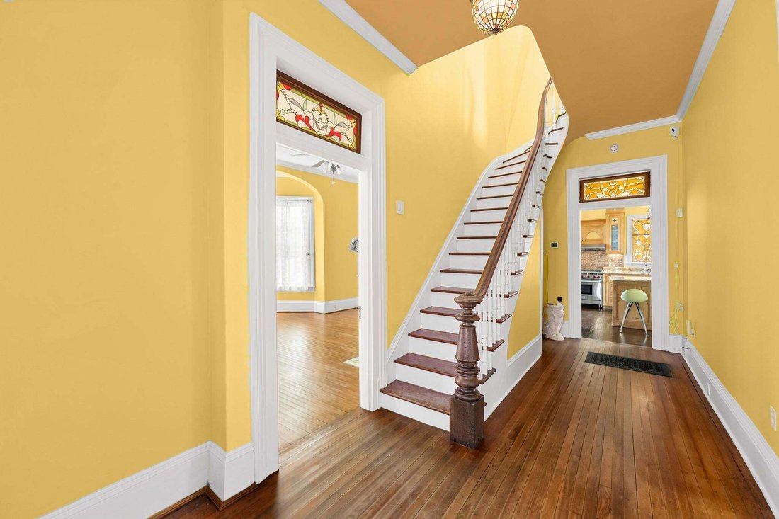 House in Galveston, Texas, United States 4 - 18610187